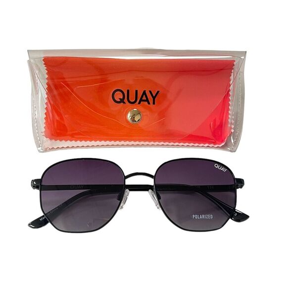Quay Australia Big Time Sunglasses Black Smoke Polarized